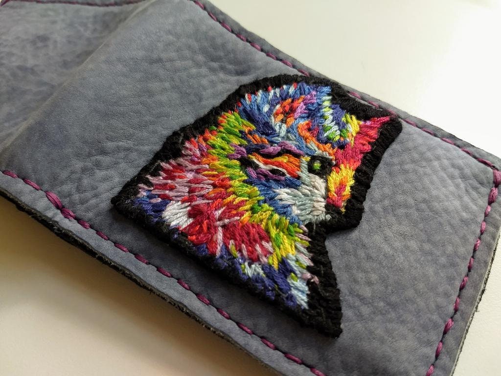 Radiant kitten - Embroidery - Leather Bifold Wallet - Handcrafted -