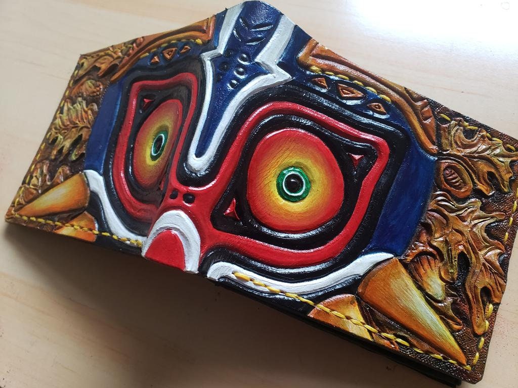 Make it Rain Majoras Mask leather wallet- Leather Bifold Wallet - Handcrafted Legend of Zelda Wallet - Link Wallet