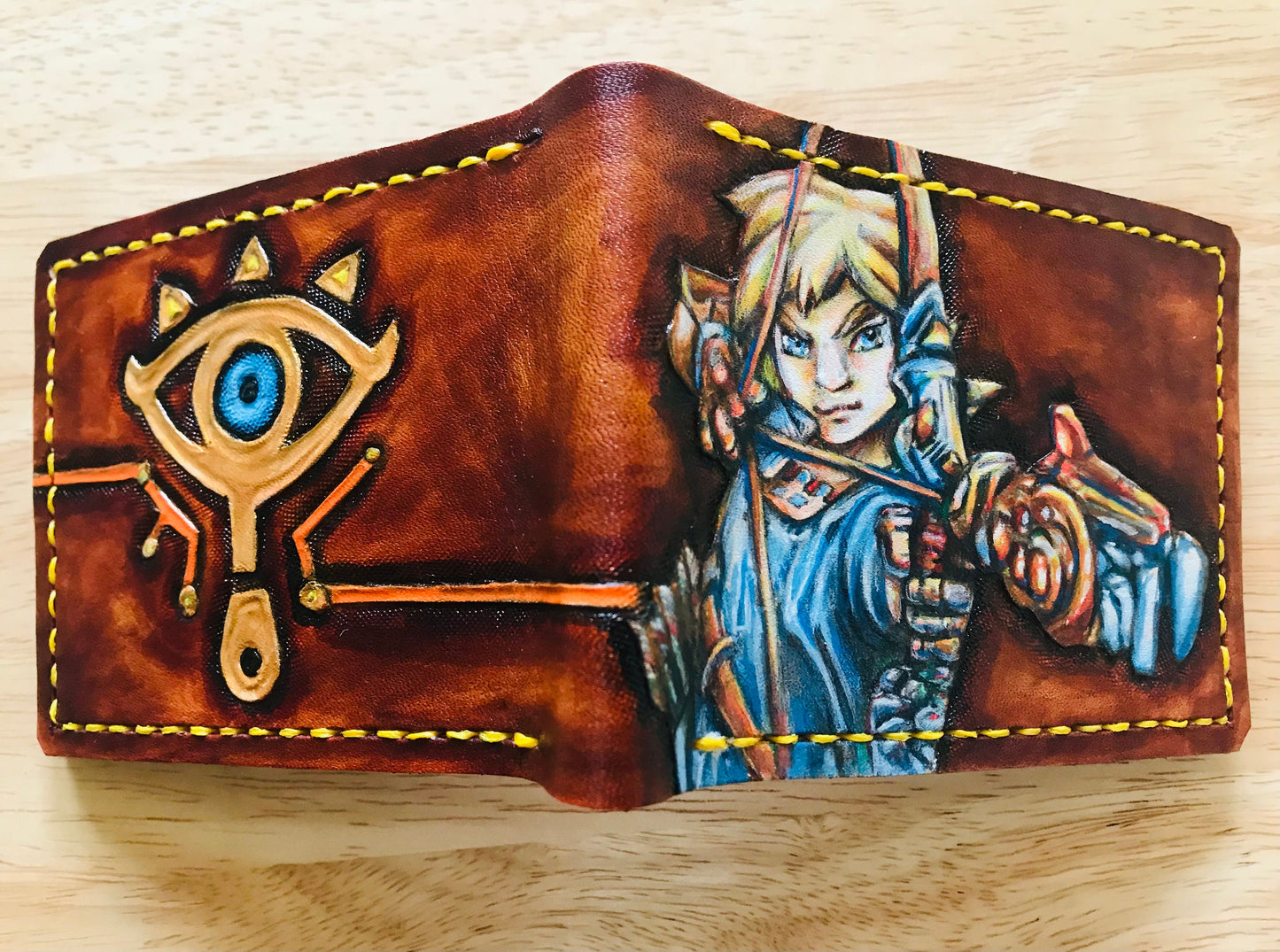 Breath of the Wild leather wallet- Leather Bifold Wallet - Handcrafted Legend of Zelda Wallet - Link Wallet
