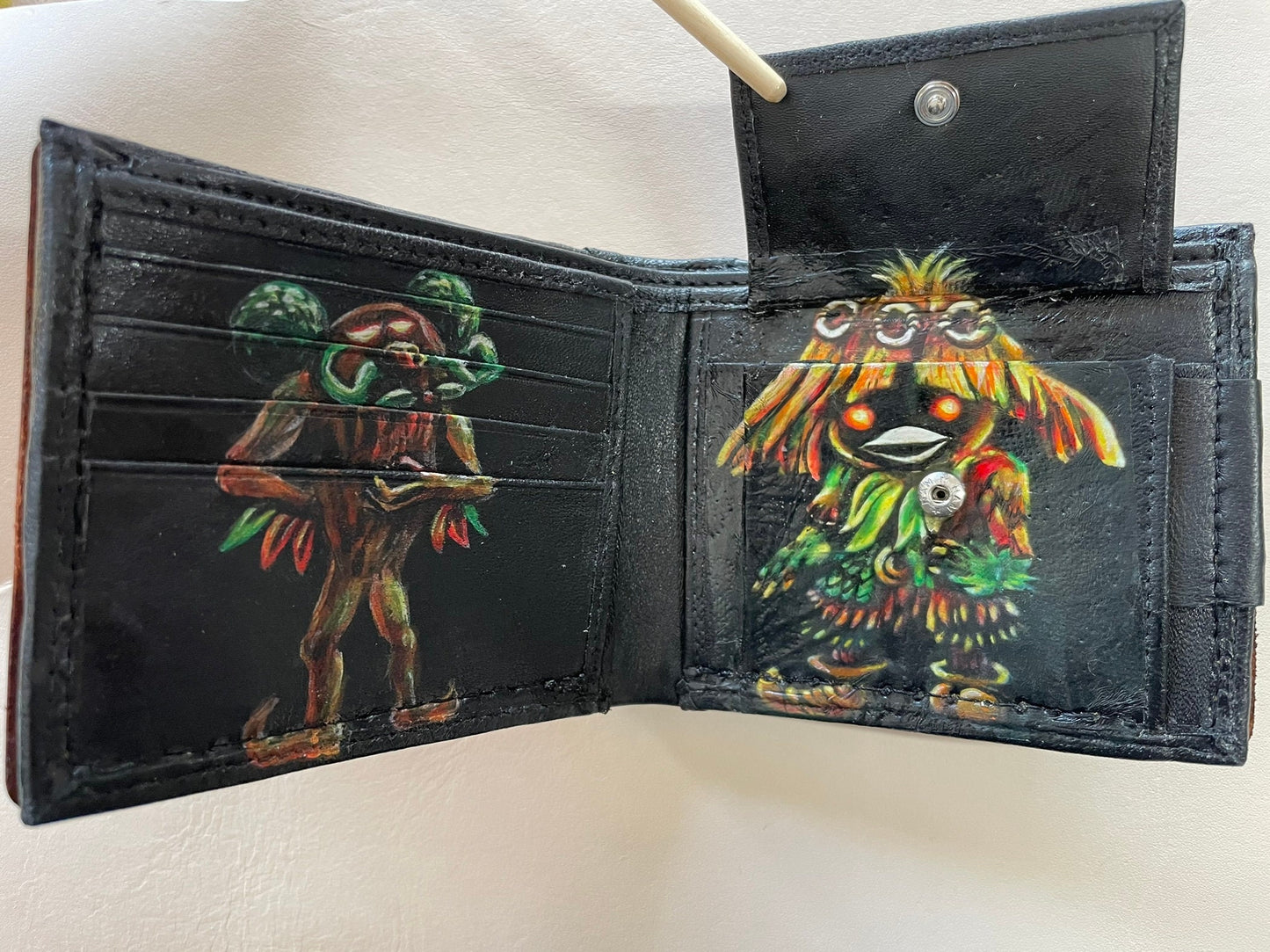 Revealing Skull Kid Majoras Mask leather wallet- - Leather Bifold Wallet - Handcrafted Legend of Zelda Wallet -