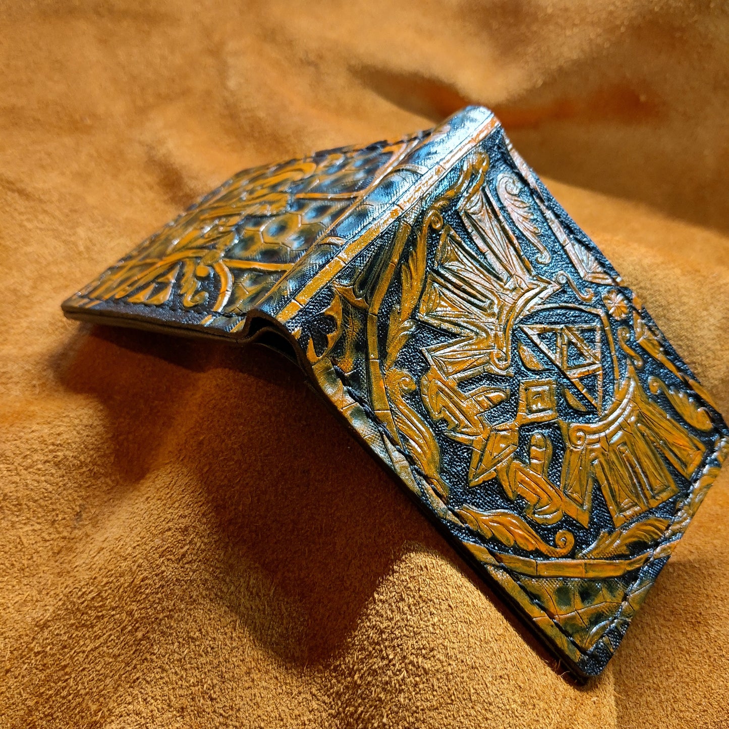 Wind Waker stained glass Hyrule Crest leather wallet- Burnt orange colour - Leather Bifold Wallet - Handcrafted Legend of Zelda Wallet -
