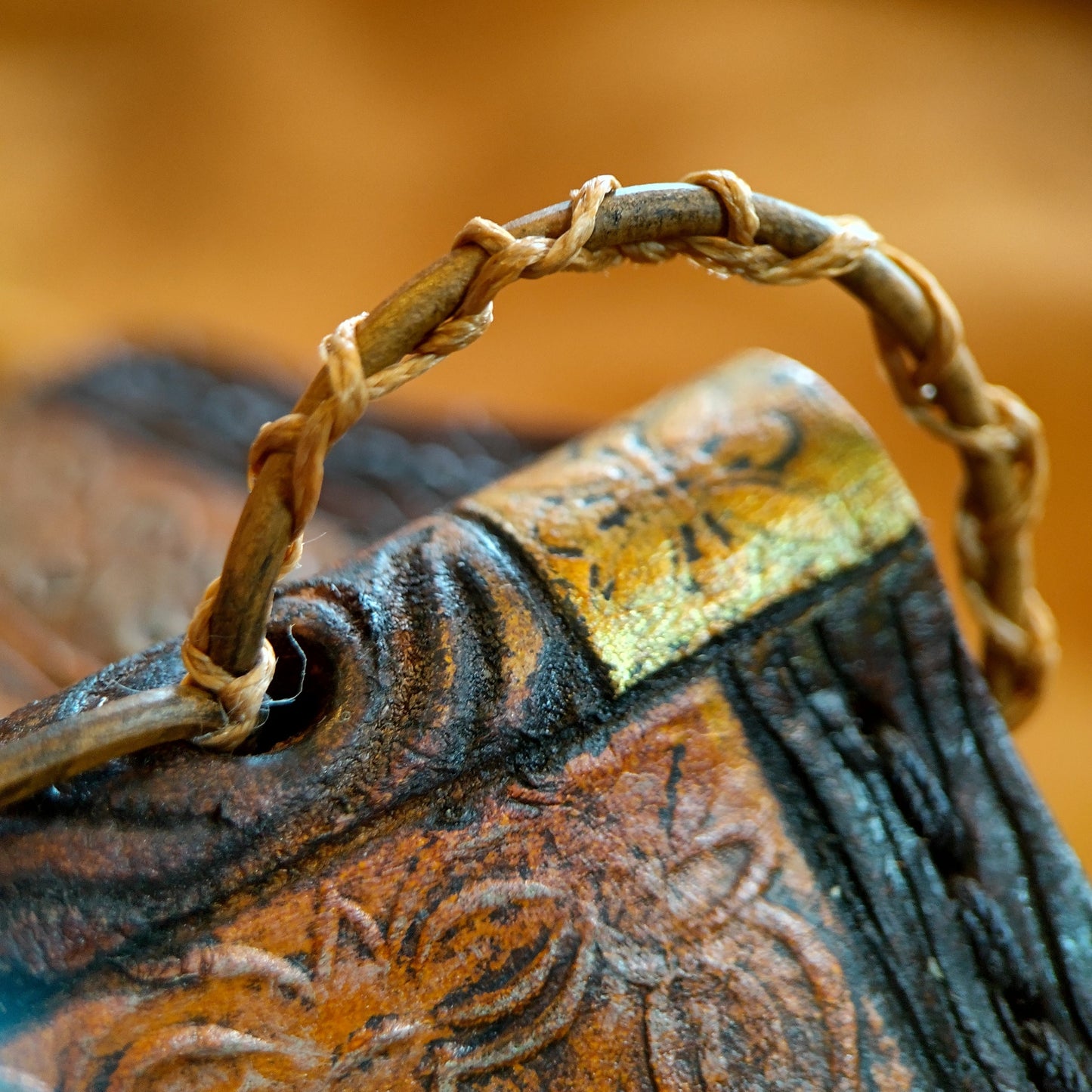 Spell book style wallet - Mystic - Leather wallet.