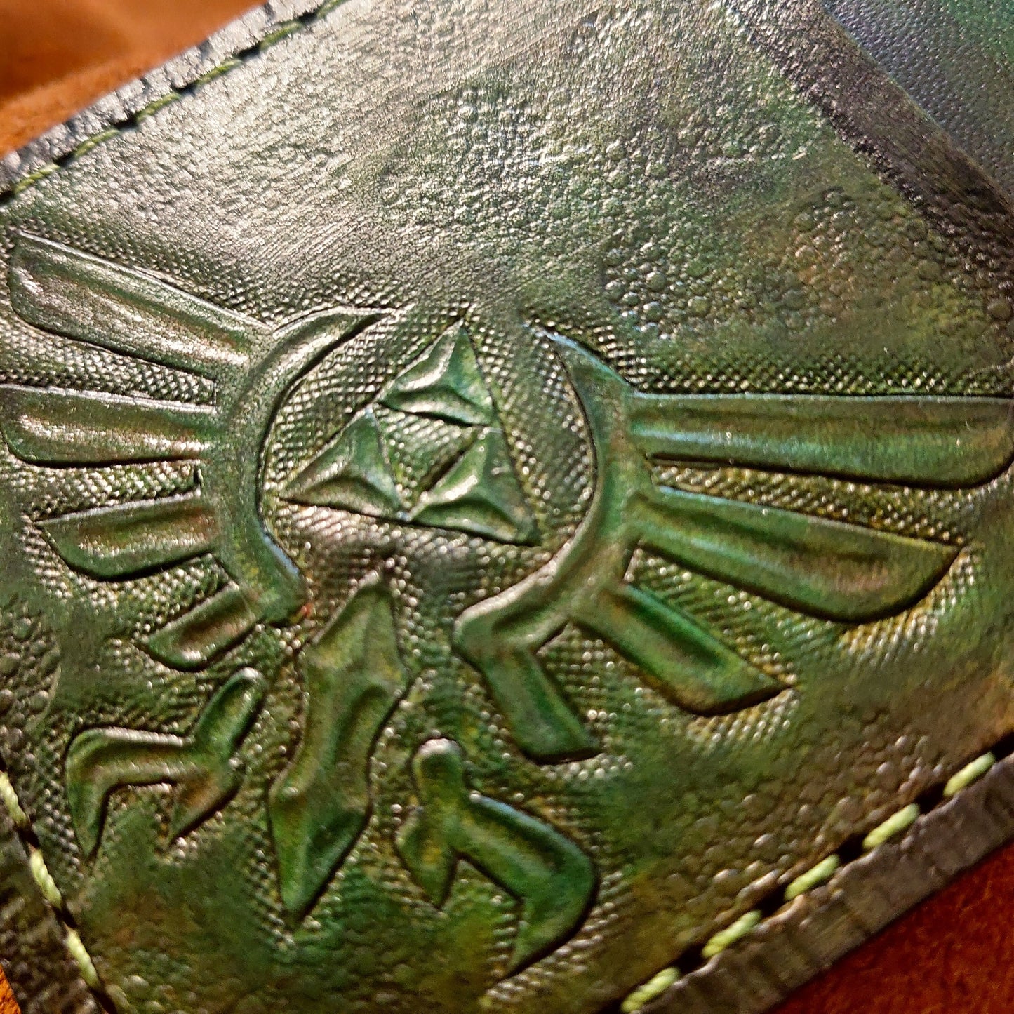 Double Hyrule Crest kokiri green version - Dark Brown version - Leather Bifold Wallet - Handcrafted Legend of Zelda Wallet - Link Wallet