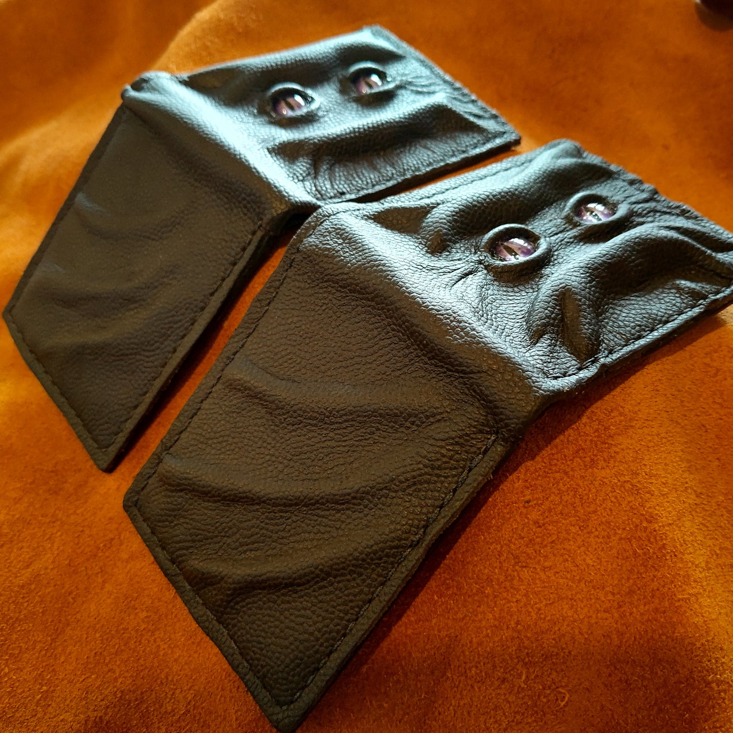 Set of two Purple eyes Grumpy and Happy Schmuggle face leather wallet - Necromonicon - demon eyes - Leather wallet.