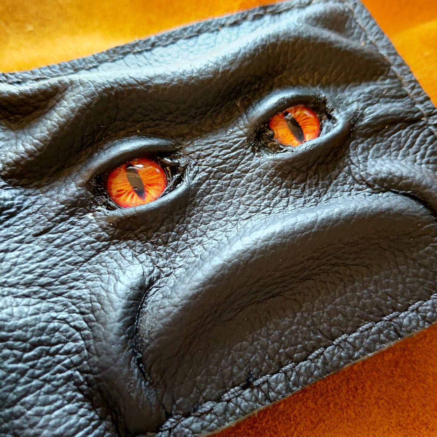 Amber Glum Schmuggle face leather wallet - Necromonicon - demon eyes - Leather wallet.