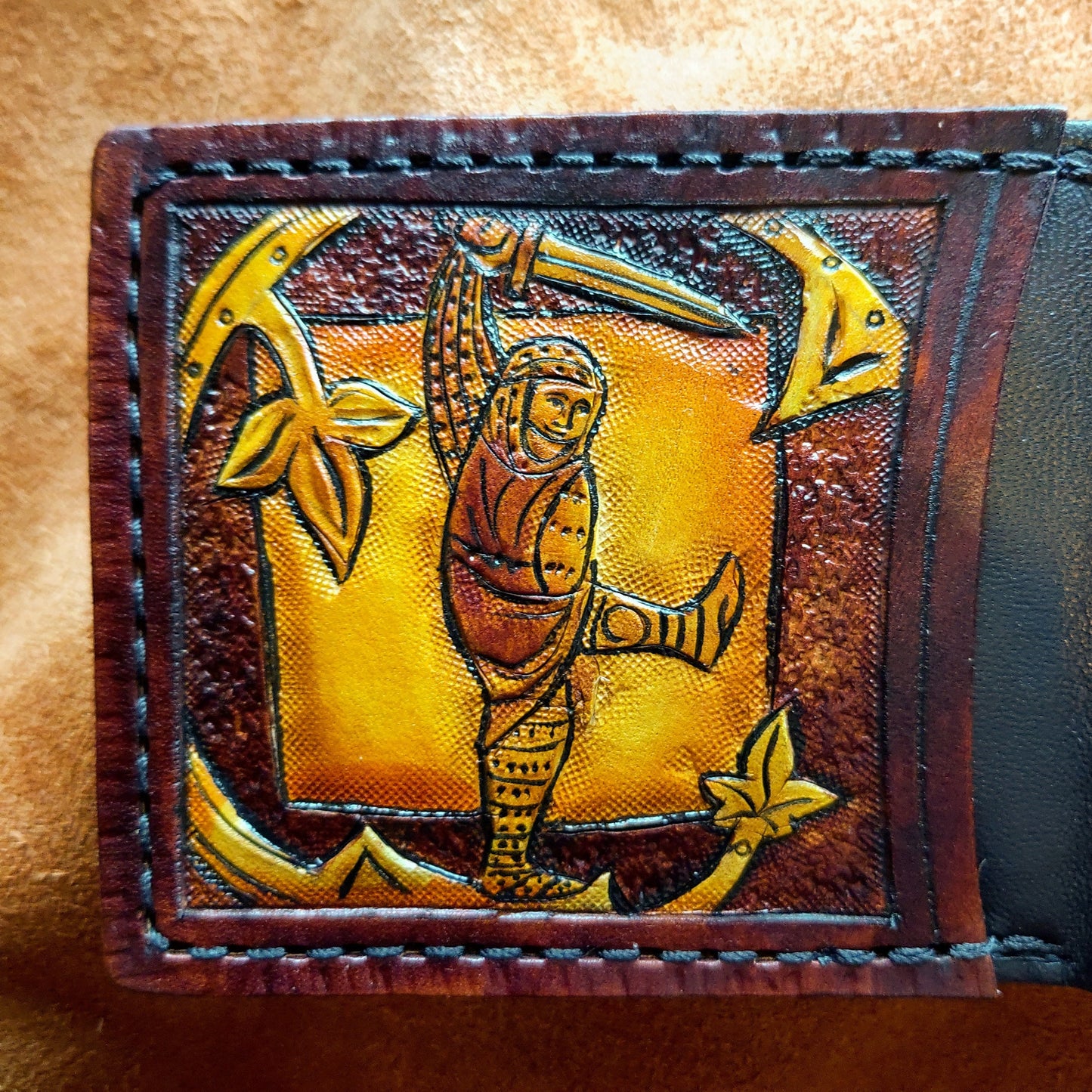 Marginalia medieval knights - leather wallet- Dark Brown and ivory colour - Leather Bifold Wallet - Handcrafted