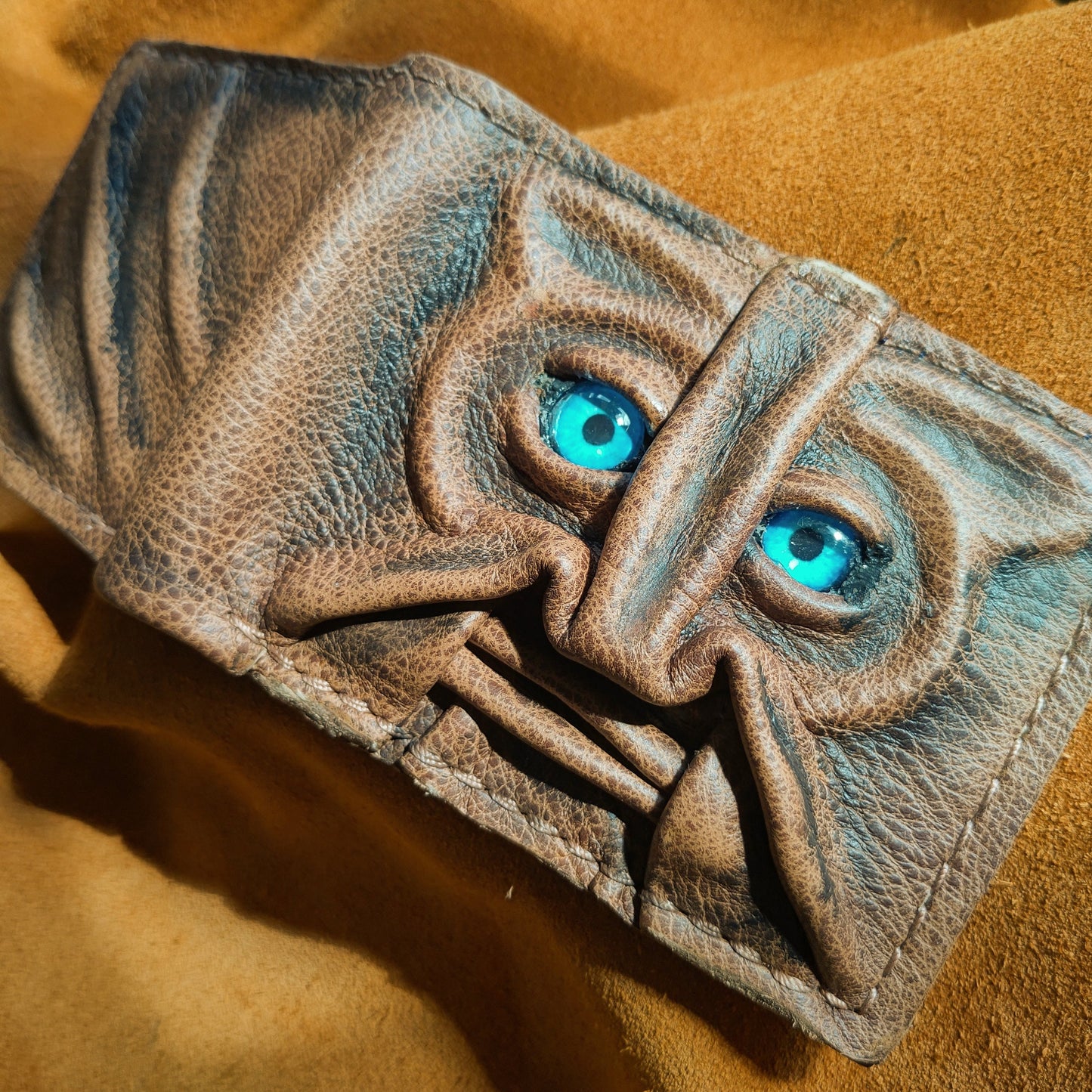 Cat ear Schmuggle wallet- brown version - monster face - Necromonicon - Oz - demon eyes -Leather wallet.