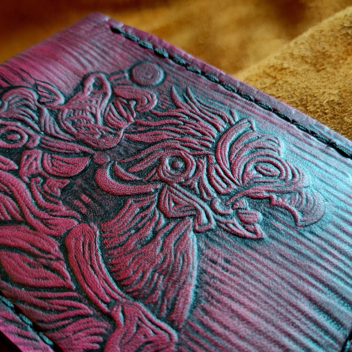 Textured - Chocobo and Rider - Dark Red version - Leather wallet