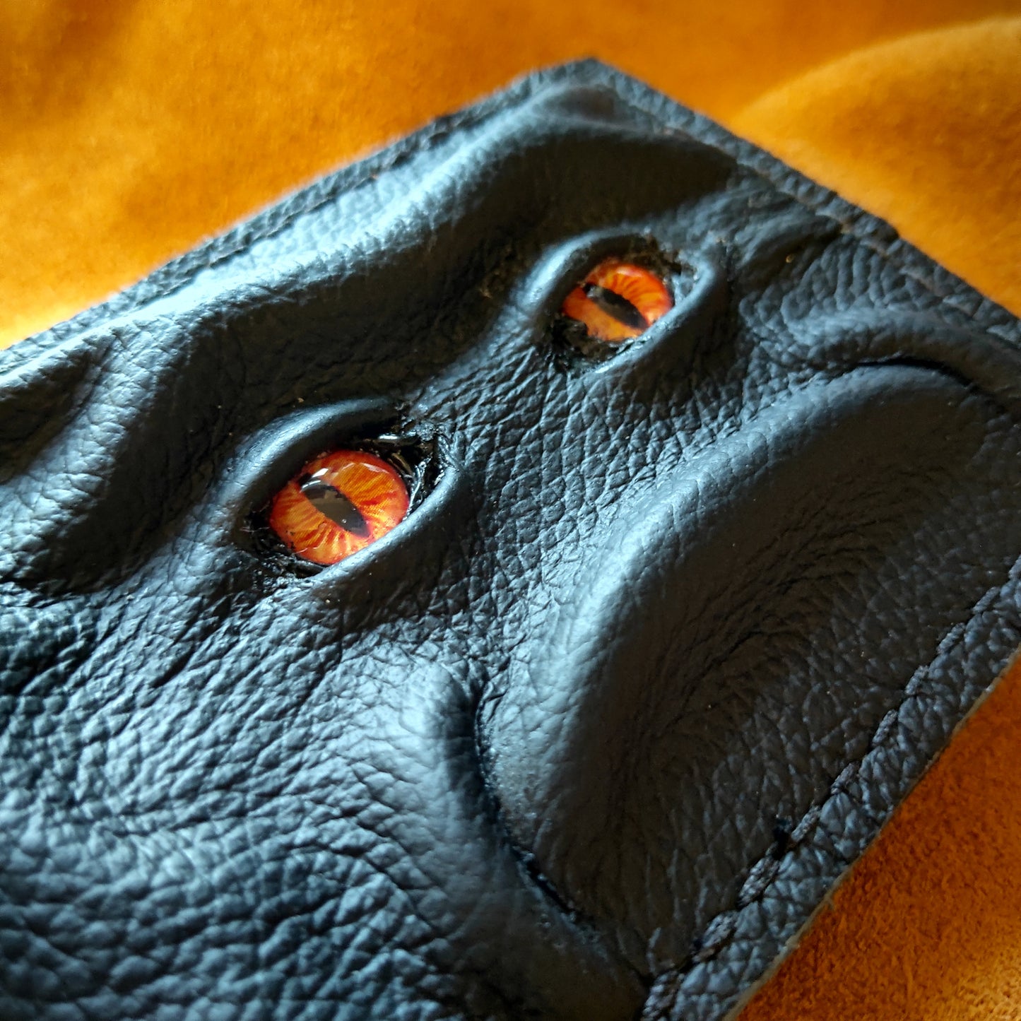 Amber Glum Schmuggle face leather wallet - Necromonicon - demon eyes - Leather wallet.