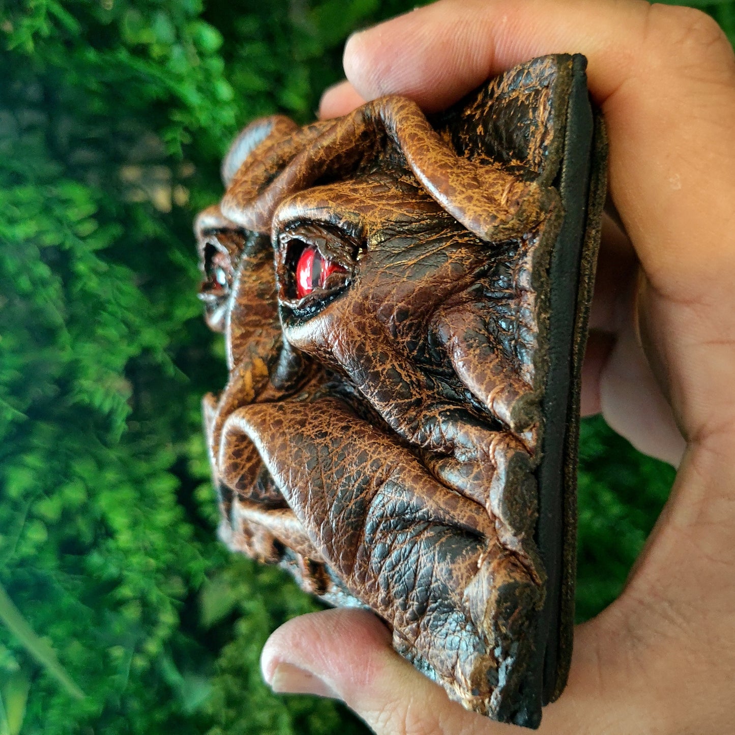 Blinking eye action - monster face - Leather wallet - Necromonicon - demon eyes -