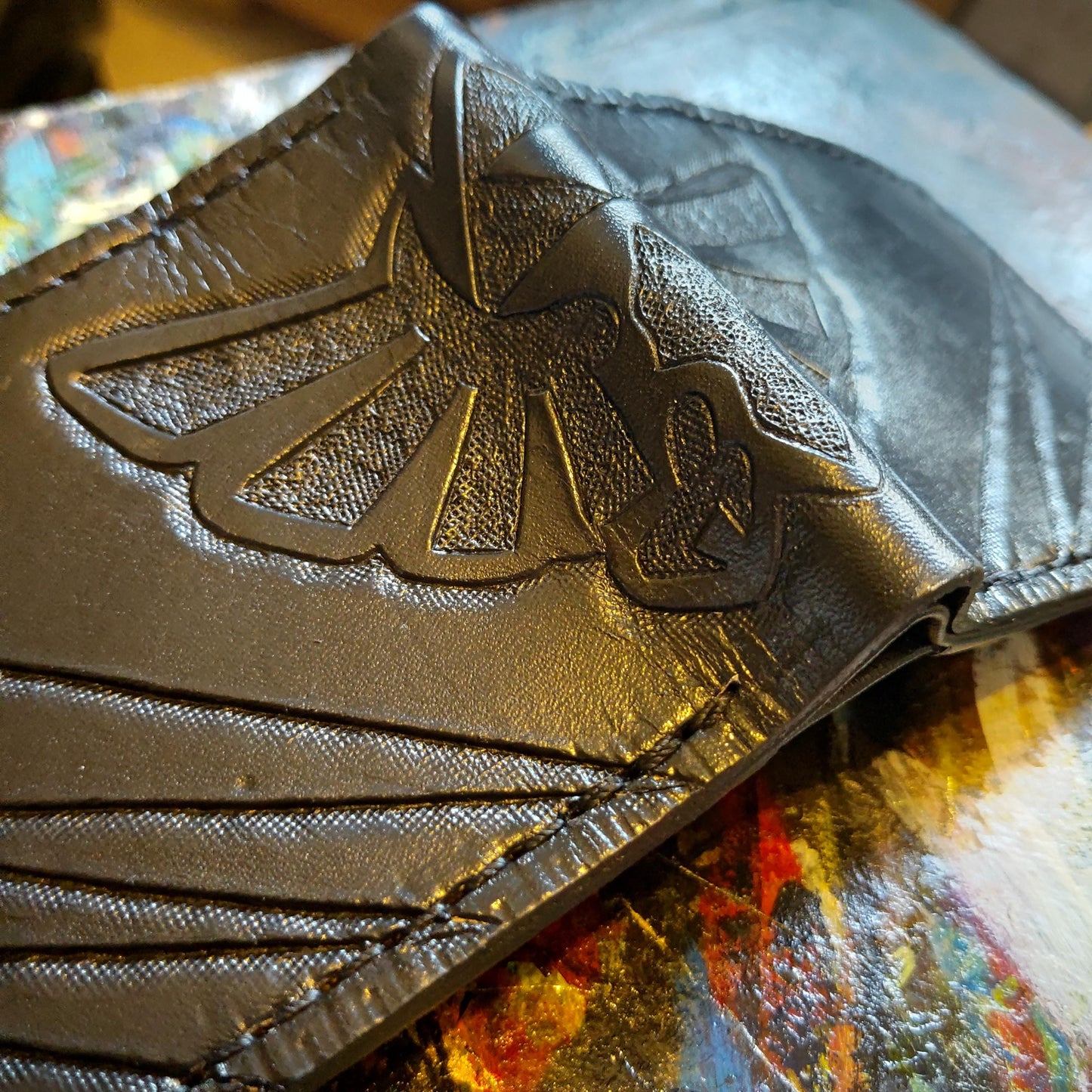 Hyrule deep carved leather wallet black - Handcrafted Legend of Zelda Wallet