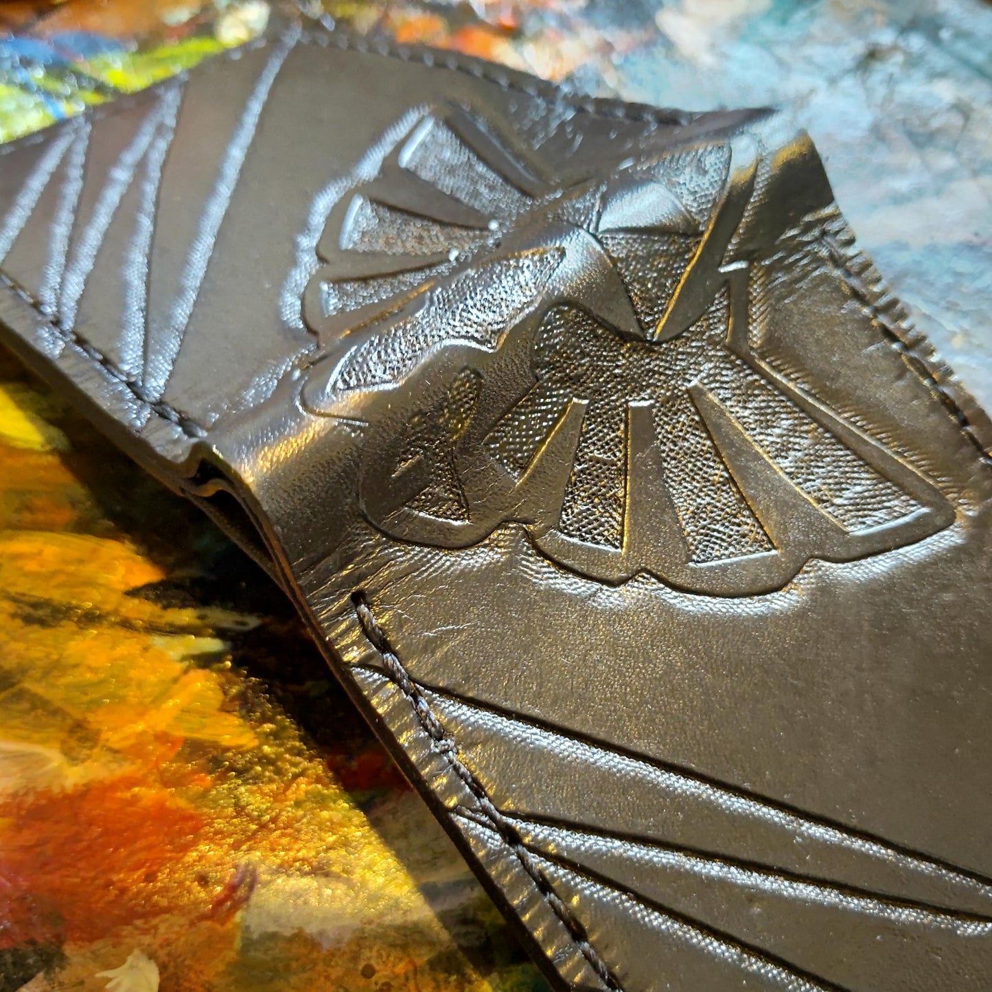 Hyrule deep carved leather wallet black - Handcrafted Legend of Zelda Wallet