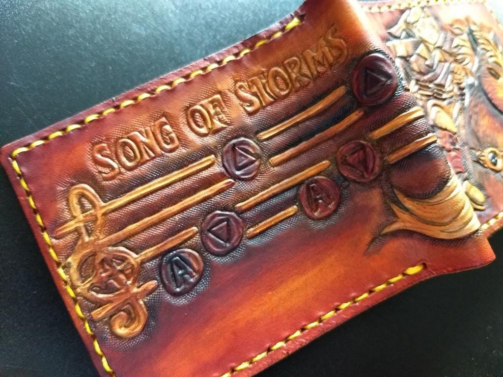 Song of Storms leather wallet- Brown Leather Bifold Wallet - Handcrafted Legend of Zelda Wallet - Link Wallet