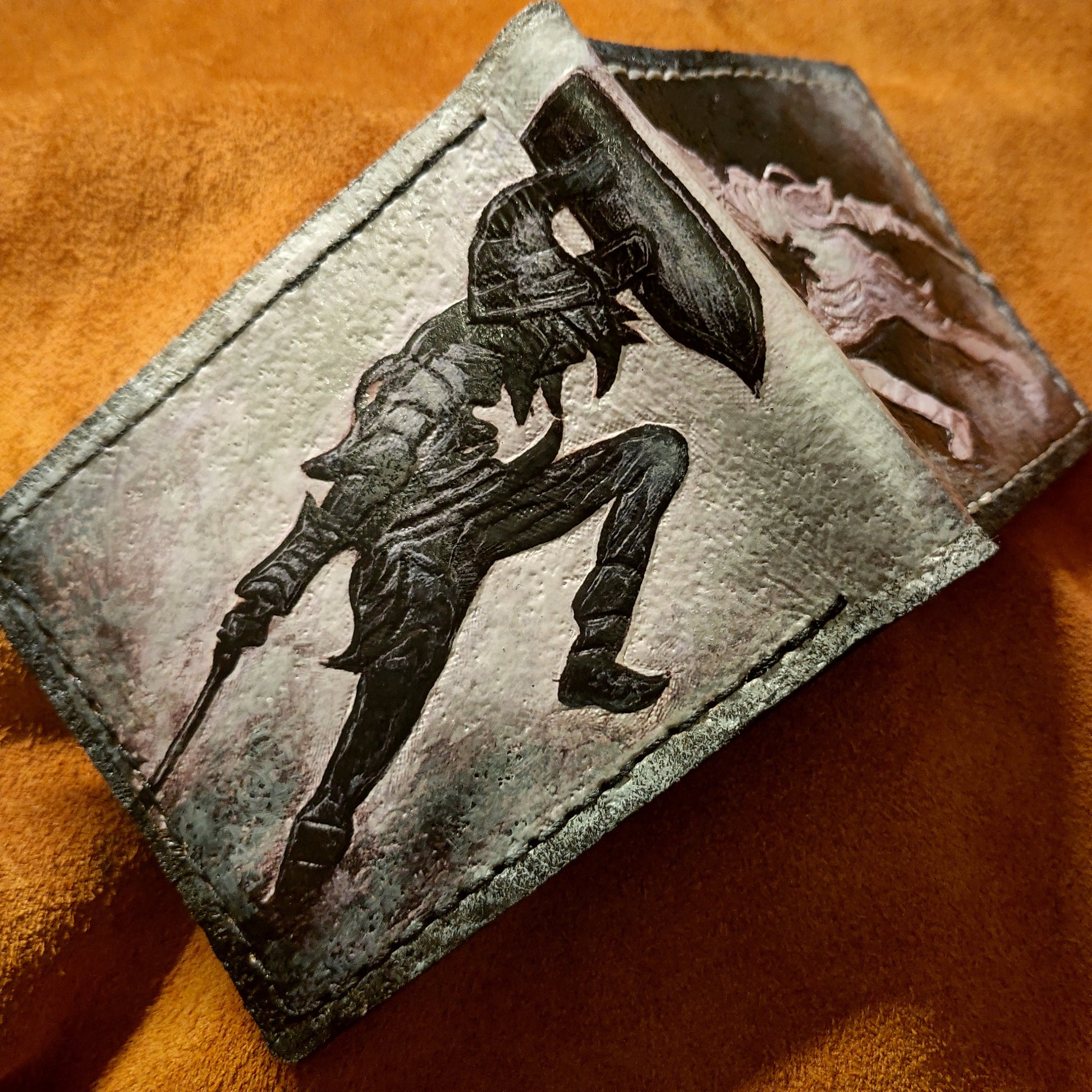 Dark Link - Black and white version - Soft leather wallet- Leather Bifold Wallet - Handcrafted Legend of Zelda Wallet - Link Wallet