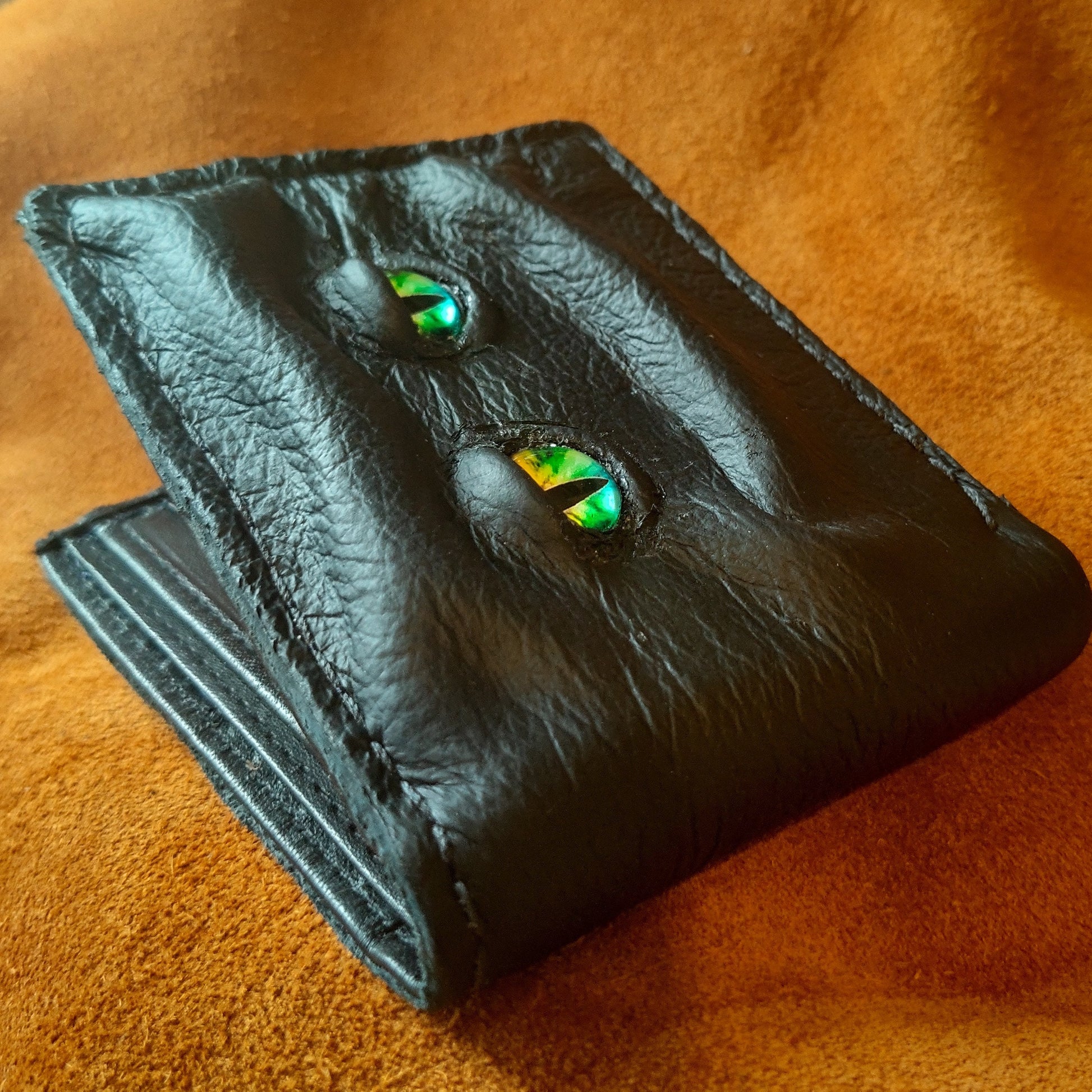 Enderman eyes - Rainbow Eye Shmuggle face - Necromonicon - demon eyes - Leather wallet.