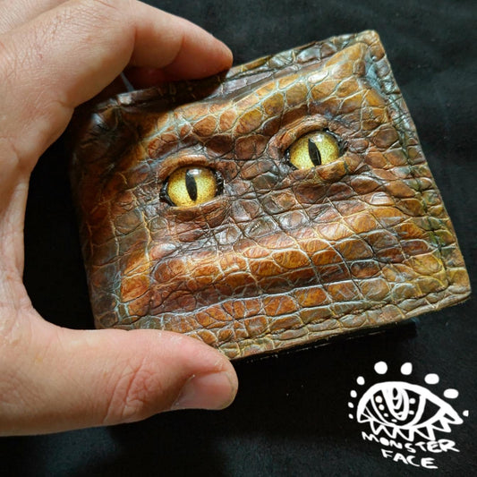 Yellow eyes Scaly Schmuggle face leather wallet - Necromonicon - demon eyes - Leather wallet.