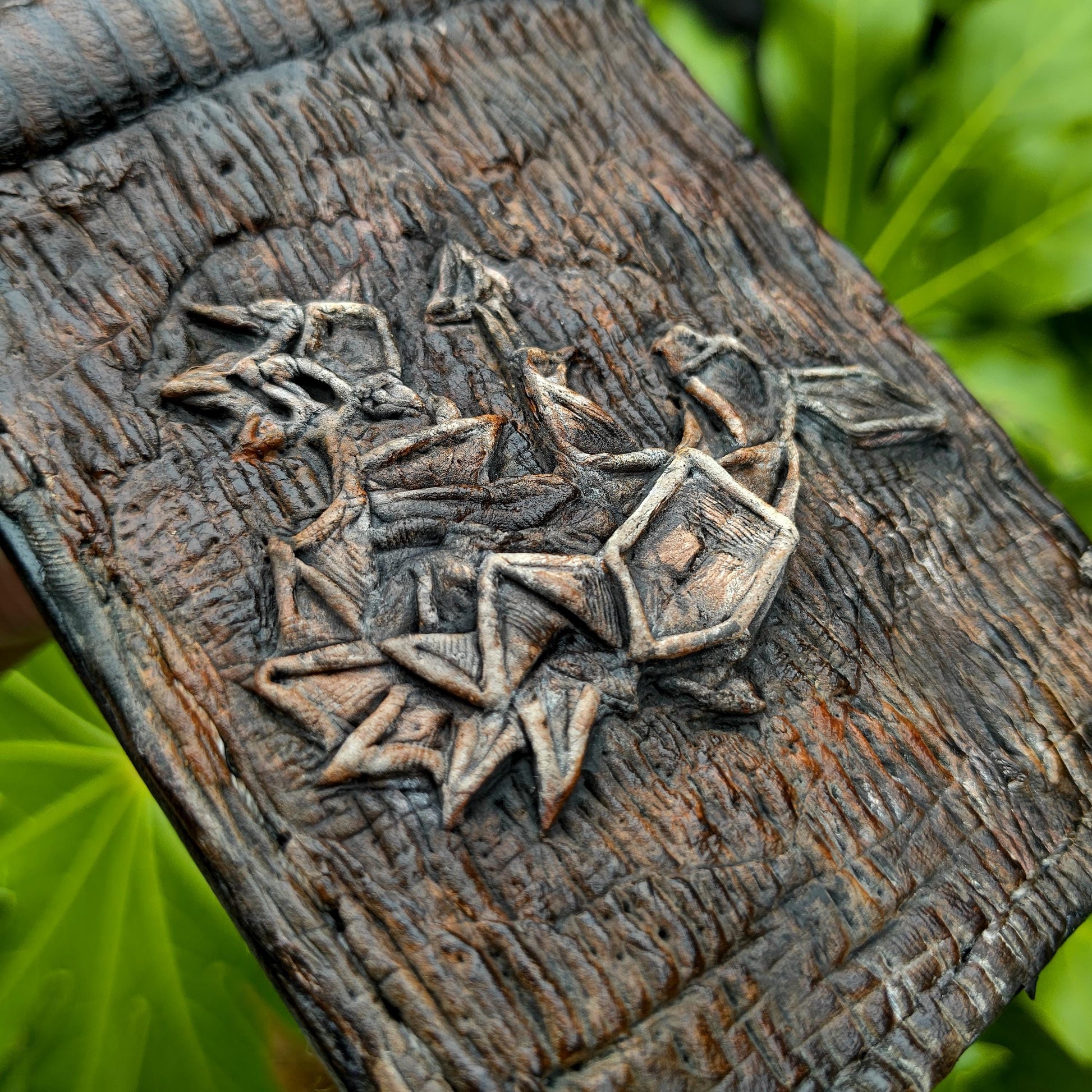 Dark wood style carved Marginalia leather wallet- Dark Brown and ivory colour - Leather Bifold Wallet - Handcrafted