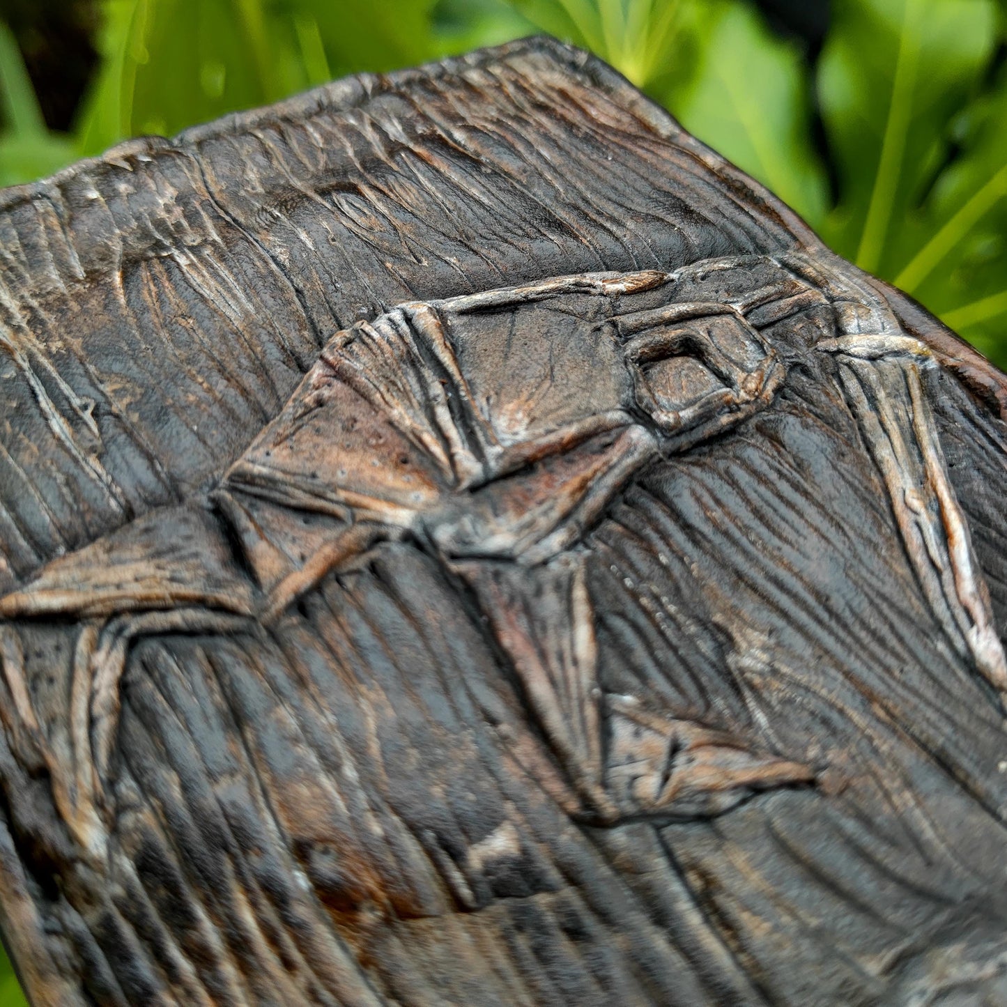 Dark wood style carved Marginalia leather wallet- Dark Brown and ivory colour - Leather Bifold Wallet - Handcrafted