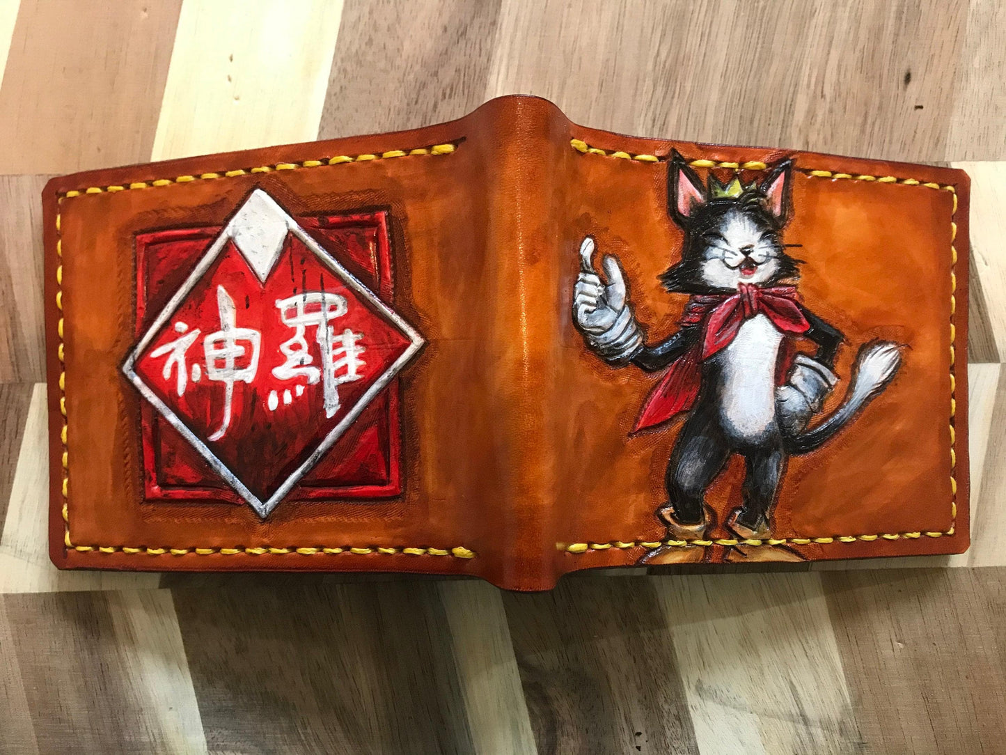 Cait Sith Shinra - Bi fold leather wallet - FF7 -