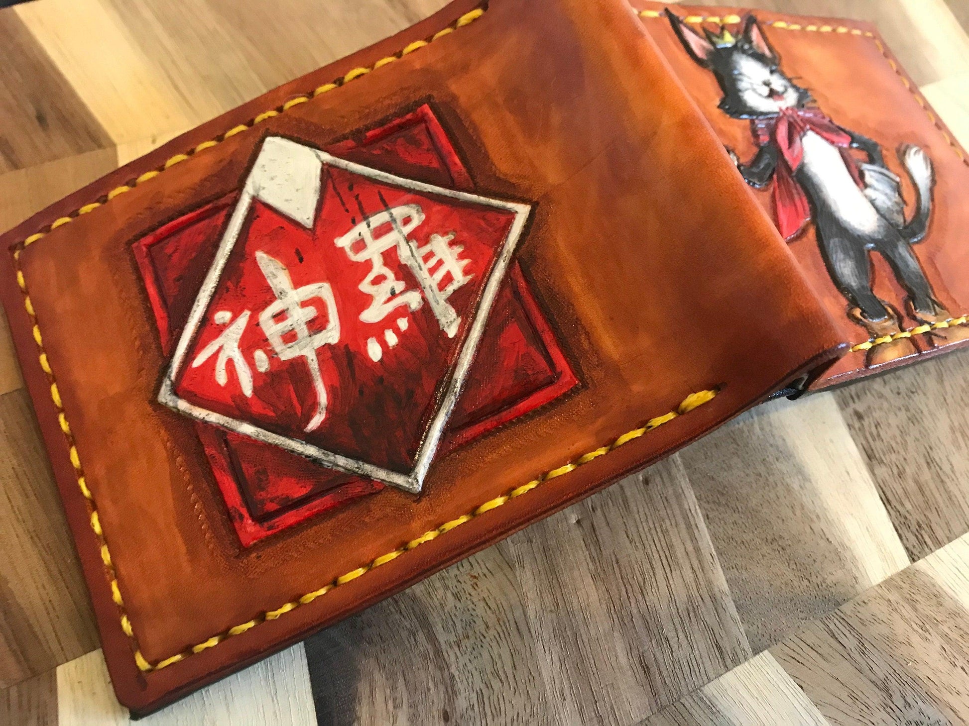 Cait Sith Shinra - Bi fold leather wallet - FF7 -