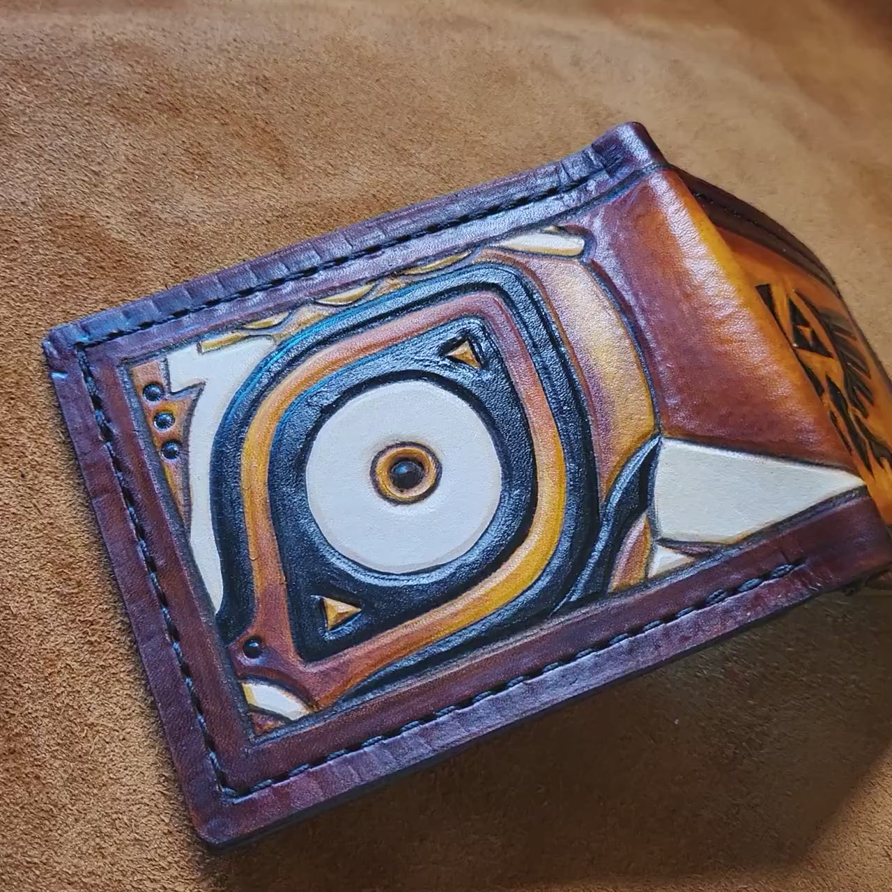 Half Majoras Mask Hyrule -  leather wallet- Bifold Wallet - Handcrafted Legend of Zelda Wallet - Link Wallet 2020