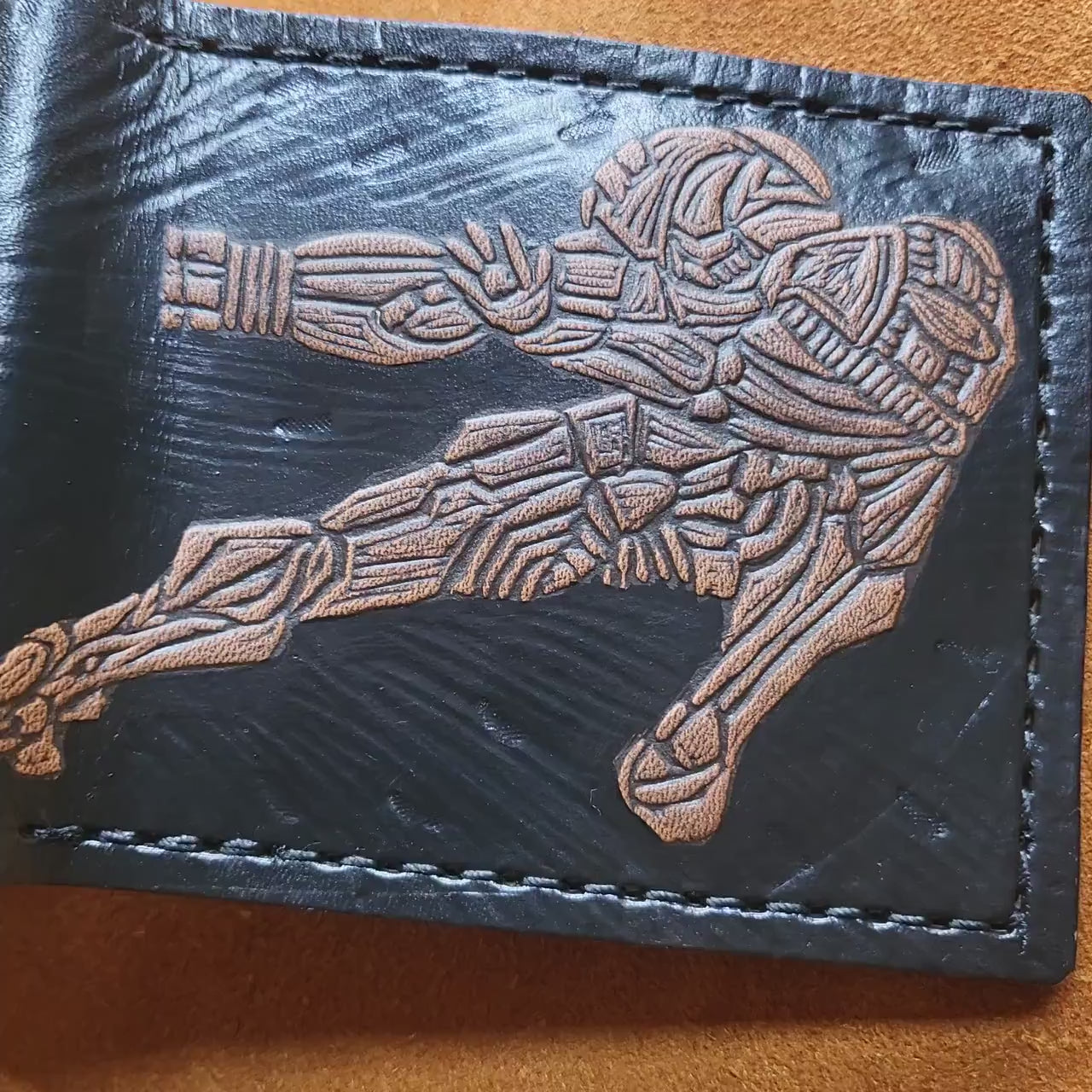 Samus and Metroid - greek pot version - Leather Bifold Wallet - Handcrafted Wallet -