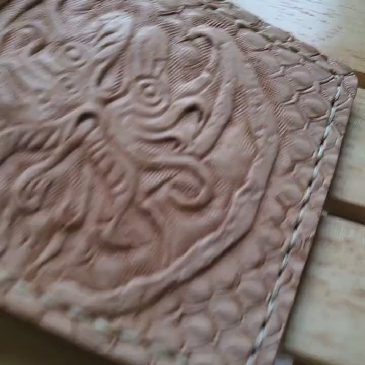 Cthulhu emblem - tan version - no paint - Leather wallet.