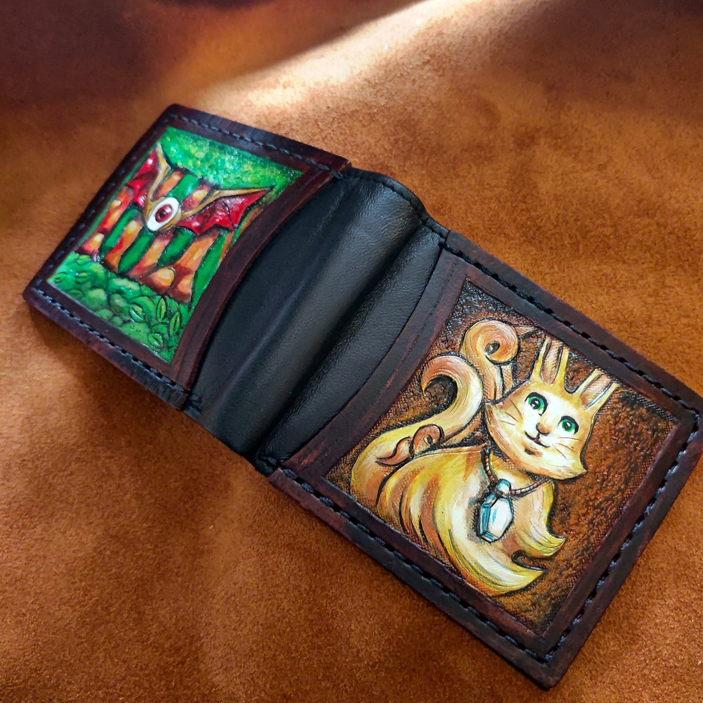 Phantasy Star 1 SMS - Myau - Owlbear - leather wallet- Dark Brown - Leather Bifold Wallet - Handcrafted Wallet - Link Wallet