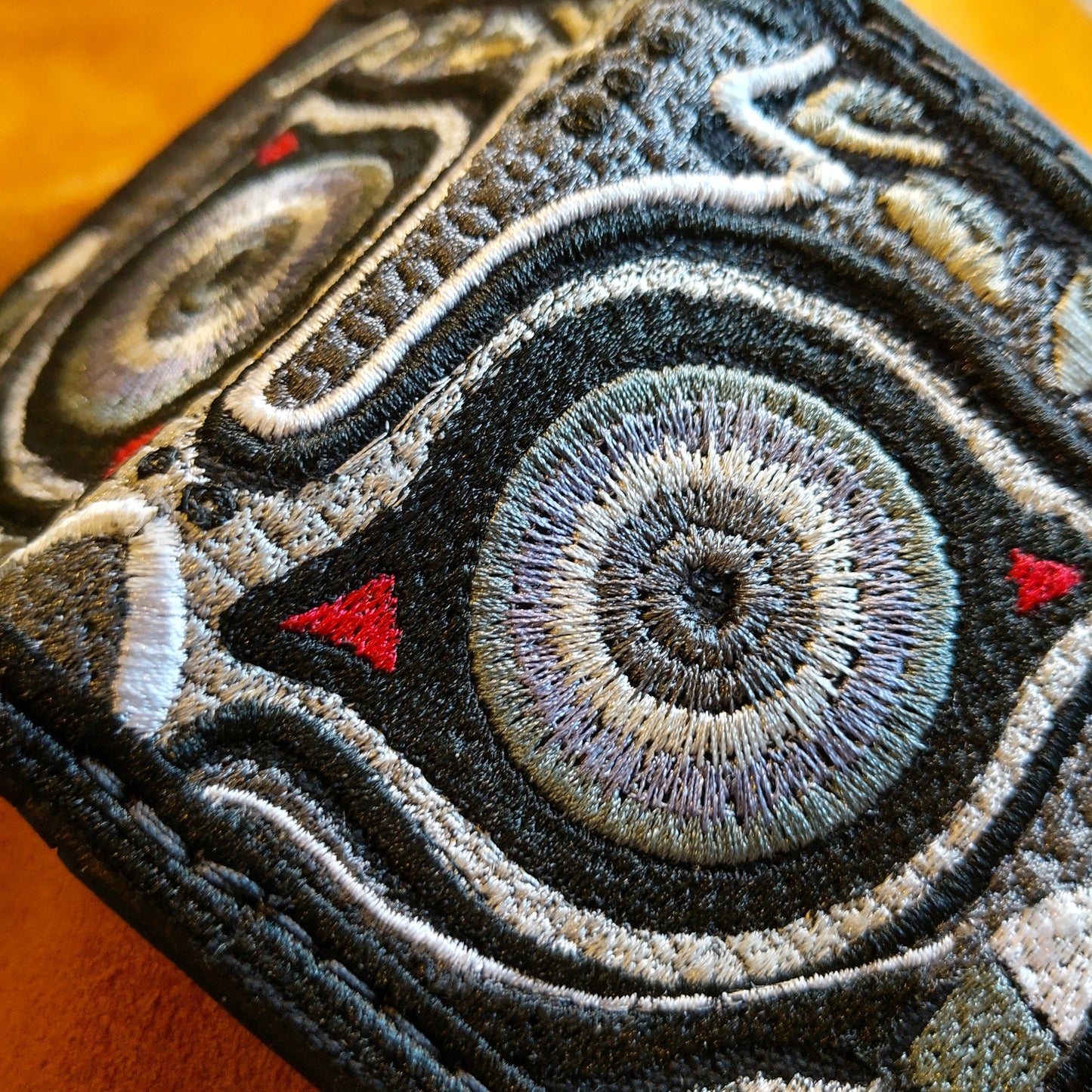 Majoras Mask textile/leather wallet- Blood Moon - silver - Leather Bifold Wallet - Handcrafted Legend of Zelda Wallet - Link Wallet